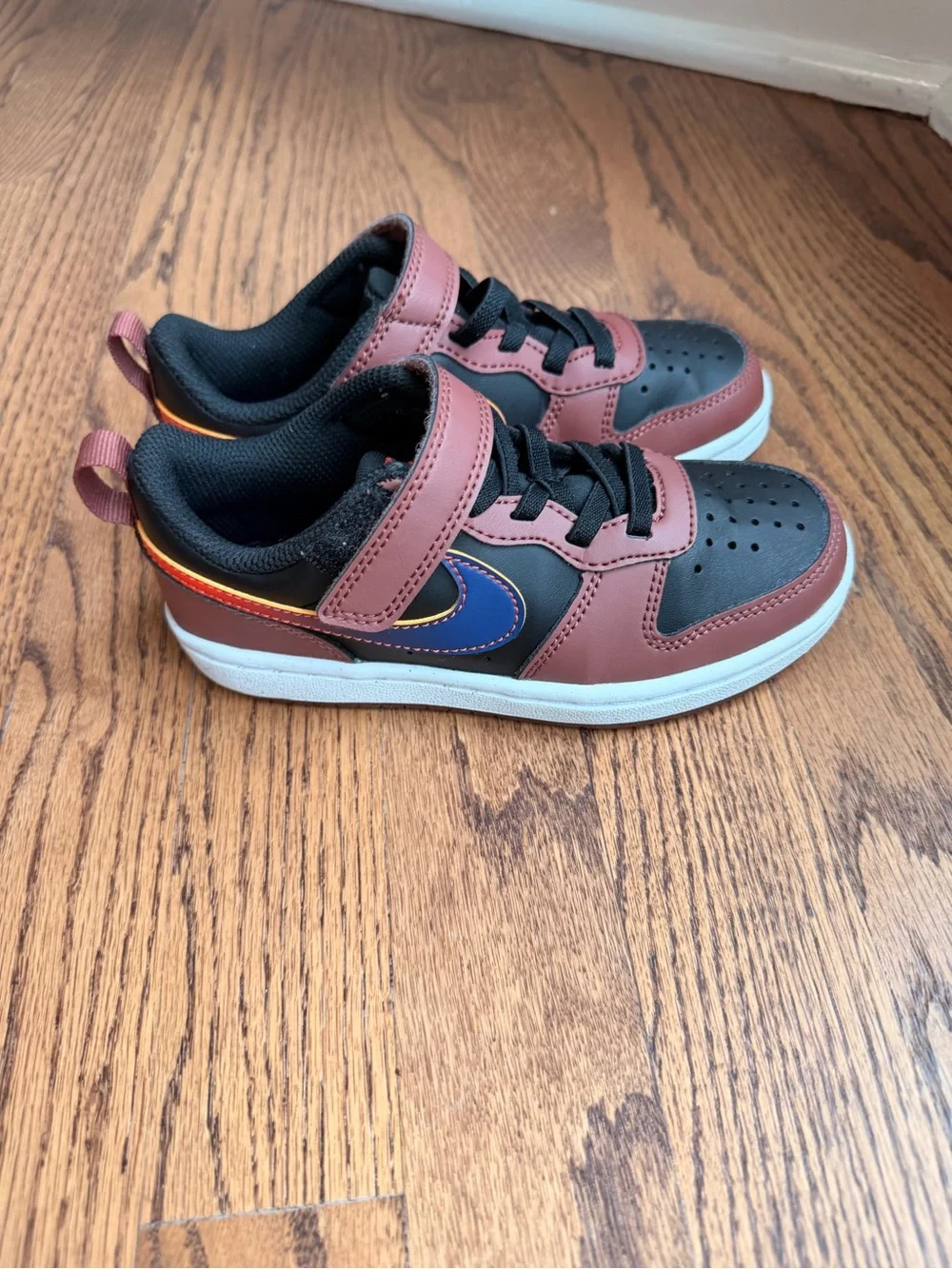 Nike Boys brown & black sneakers, orange & blue swoosh